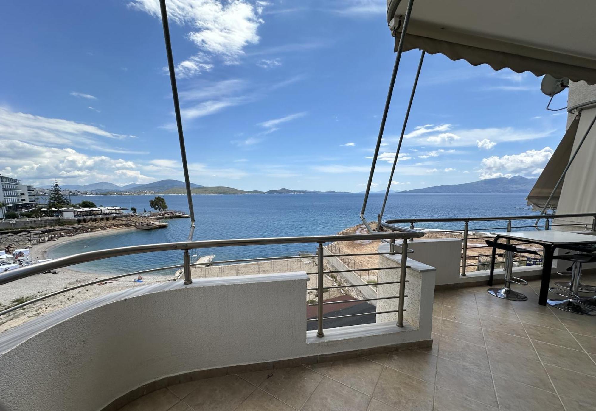 Luxy Coral Aparts Apartment Sarande Exterior photo